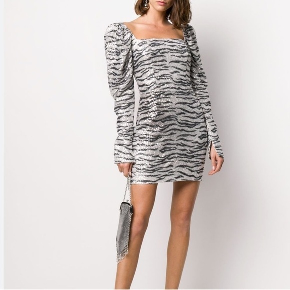 NWT In The Mood For Love Leonardo Dress in Silver Zebra Sequin - Size Small - Picture 1 of 9